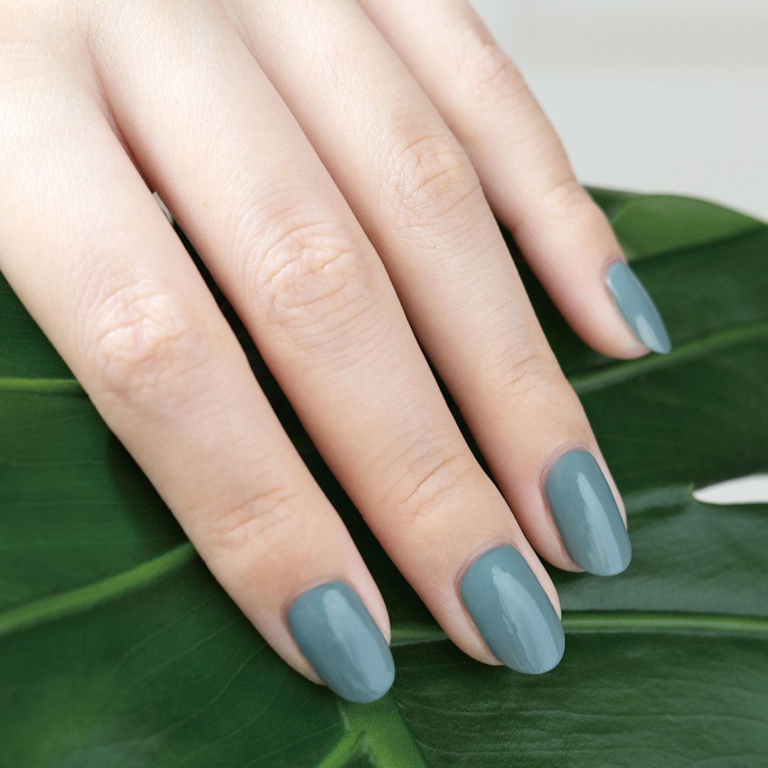 manucurist green （マニキュリスト グリーン） ナチュラル ネイル