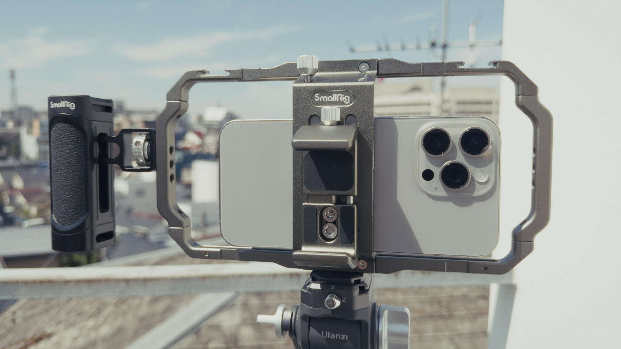 iPhoneographerがスマホリグ2+1種類を紹介[Modern Smartphone Shooting