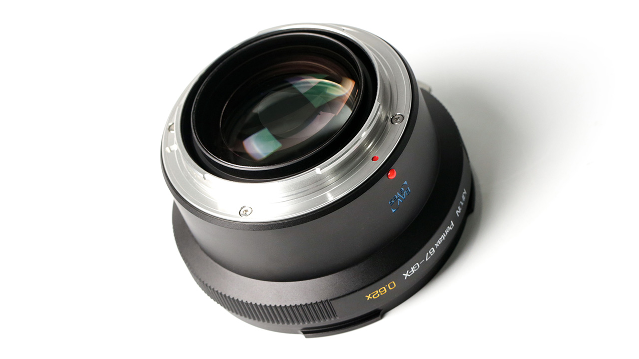 KIPON、富士フイルムGFXでペンタックス67レンズが使える0.62倍