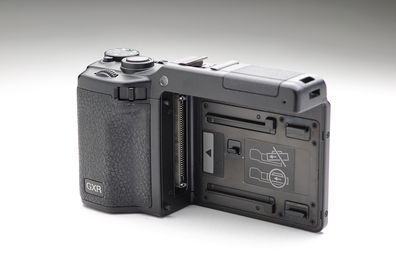 リコーGXR Vol.24 [記憶に残る名機の実像] - PRONEWS : 動画制作の