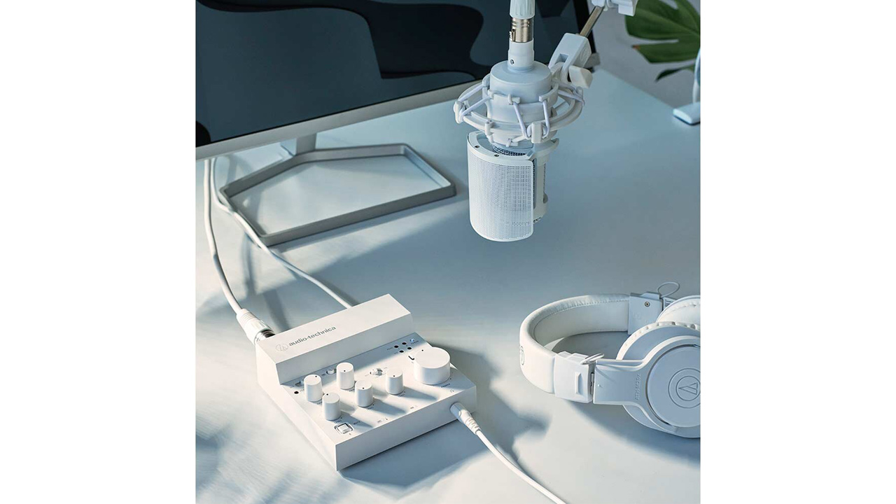 オーディオテクニカ、ライブ配信向けUSBオーディオミキサー「AT-UMX3