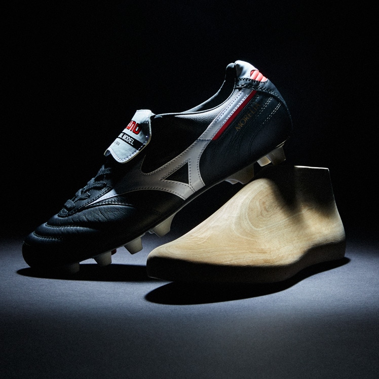 モレリアII JAPAN(サッカー／フットボール)|P1GA2000|シューズ