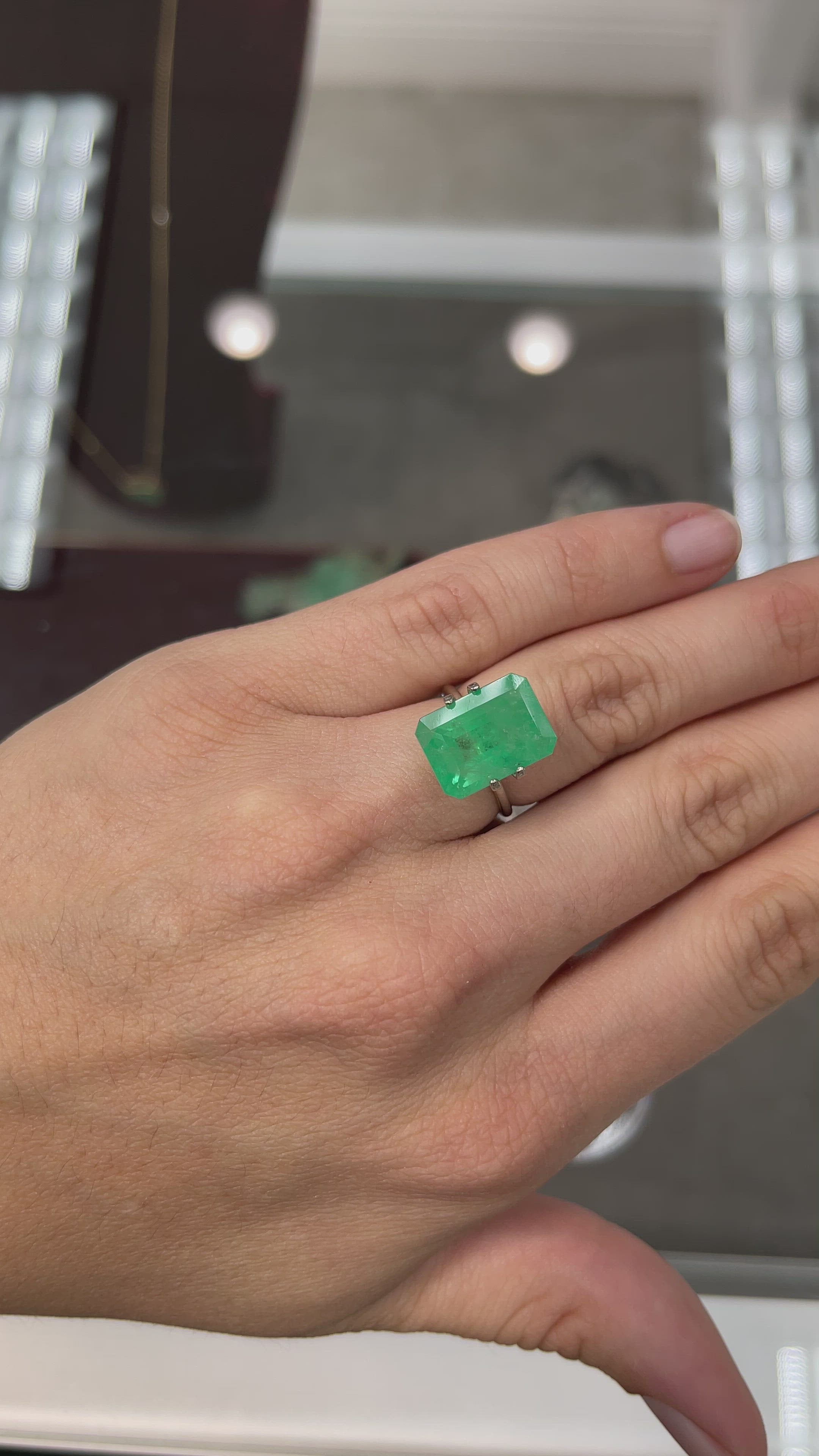 8.84 Carat Green Natural Loose Colombian Emerald-14.5mm x 1.5mm Emeral