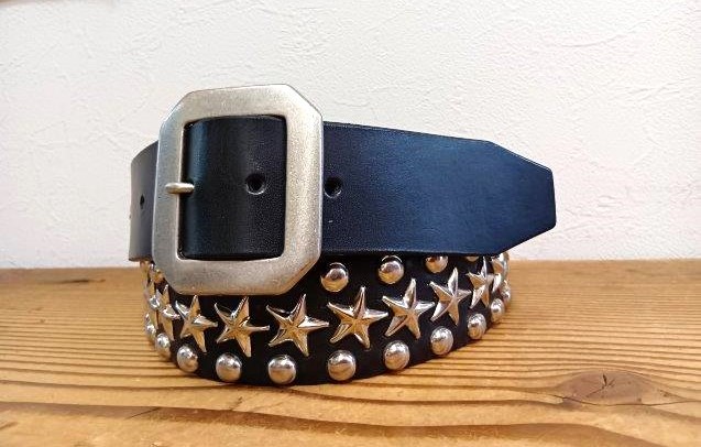 スタッズベルト ラウンド＆シルバースタースタッズベルト 【ブラック