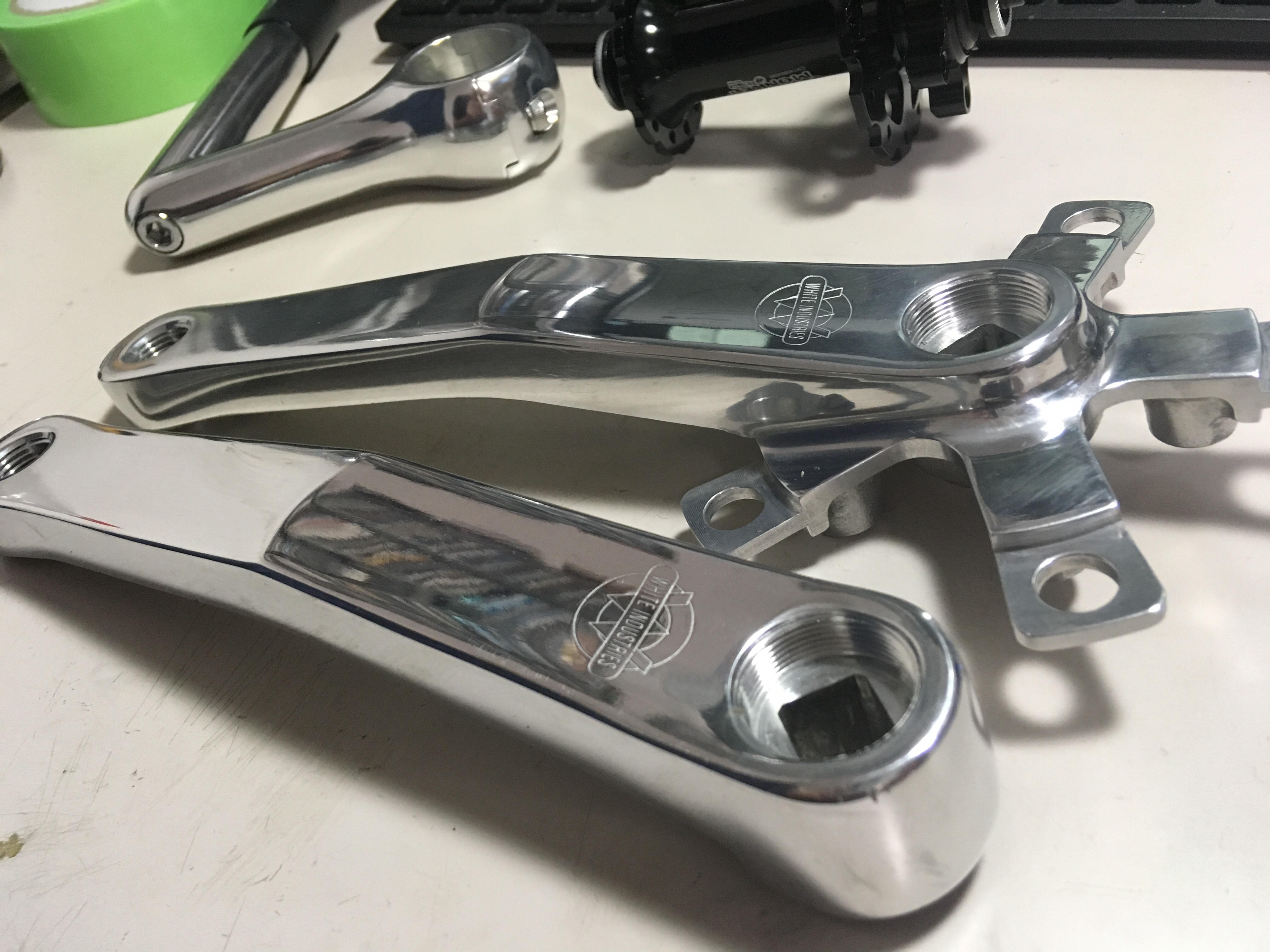 クランク White industries Kurbeln | 気分はとってもジュンジュワァ