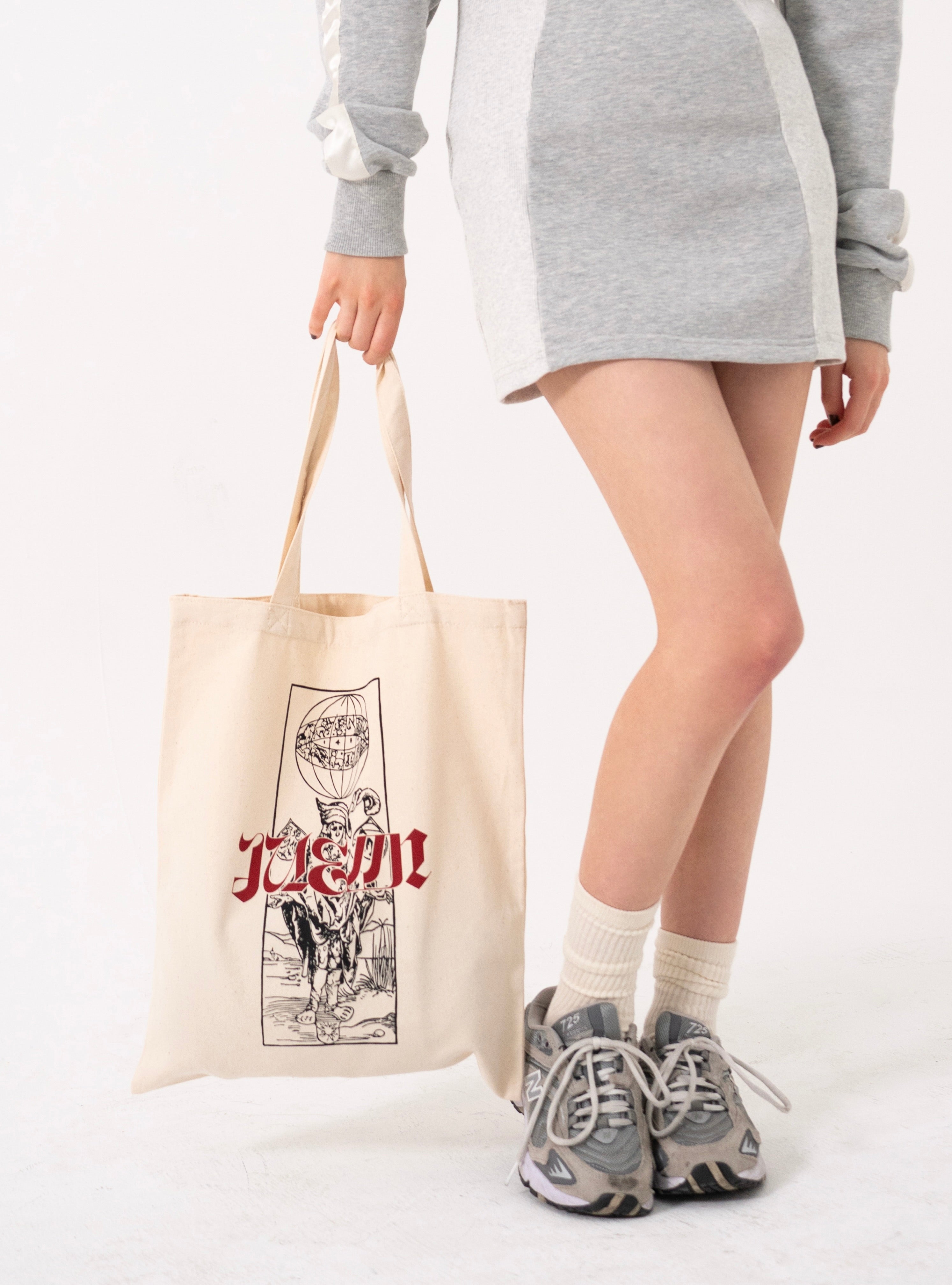 Zodiac Balloon Tote – JUEMI