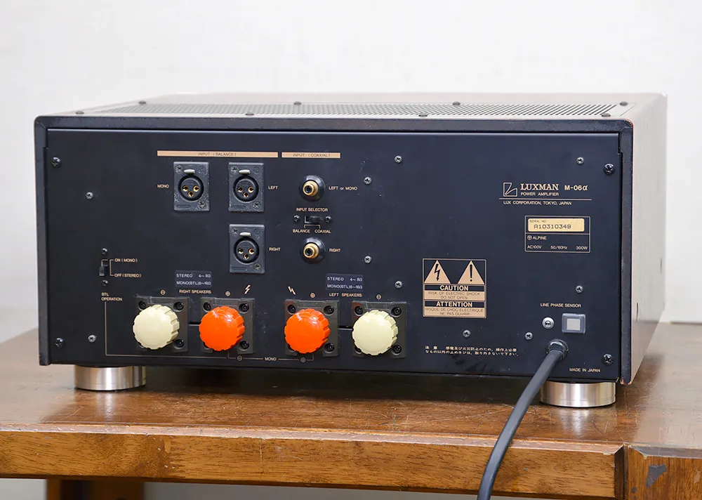 LUXMAN M-06α パワーアンプ