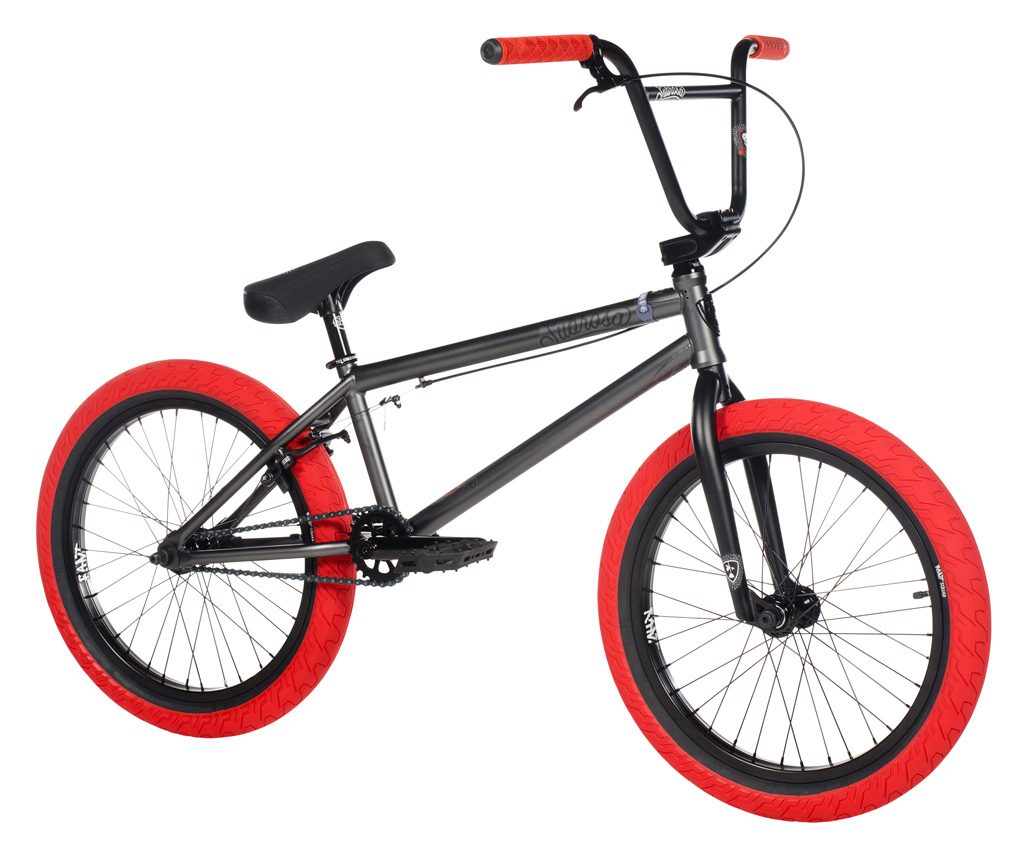 SUBROSA 最新コンプリートバイクが再入荷！アナタにあったBMXの選び方