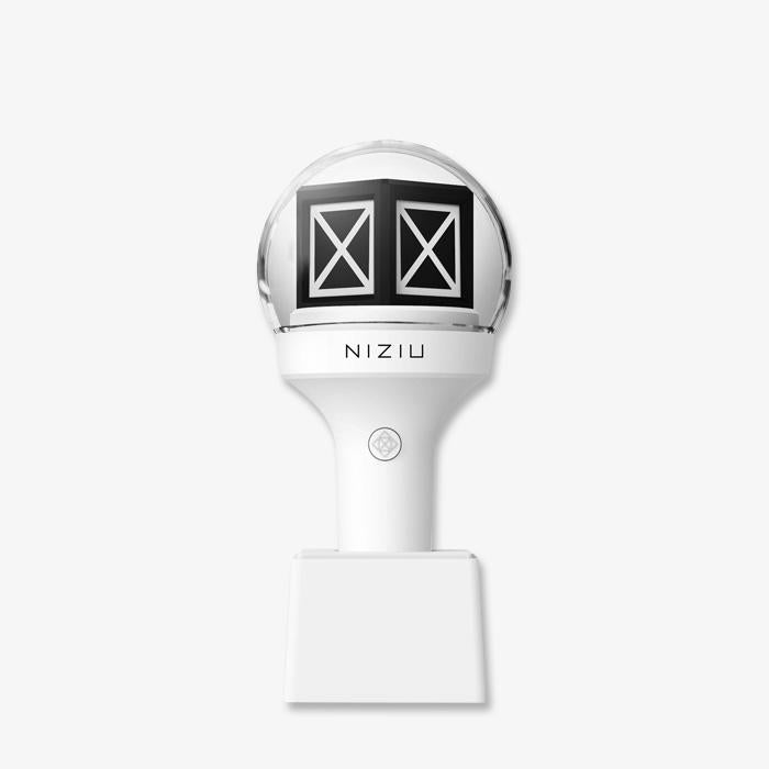 NiziU OFFICIAL LIGHT STICK – JYP JAPAN ONLINE STORE
