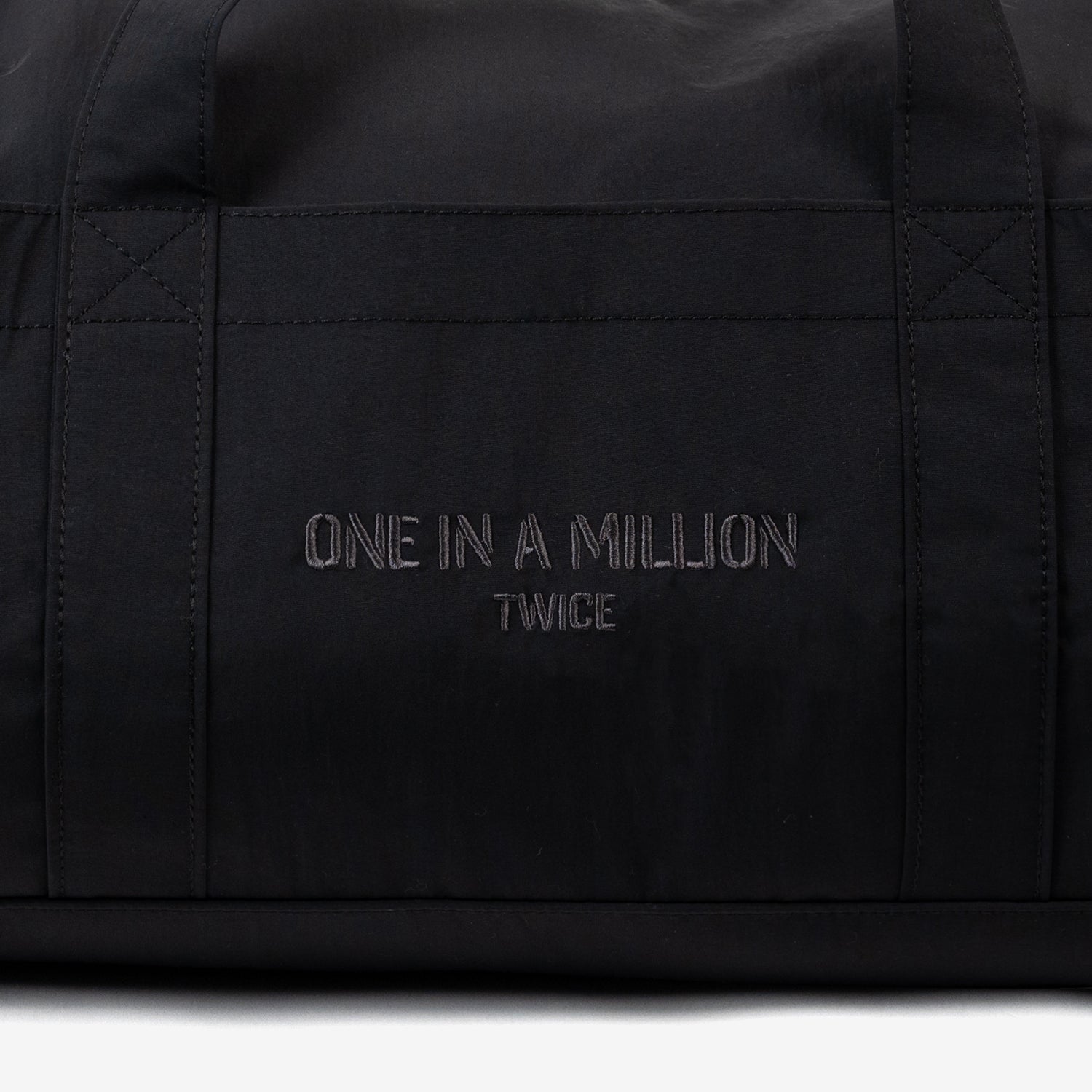 BOSTON BAG / TWICE『ENEMY』 – JYP JAPAN ONLINE STORE