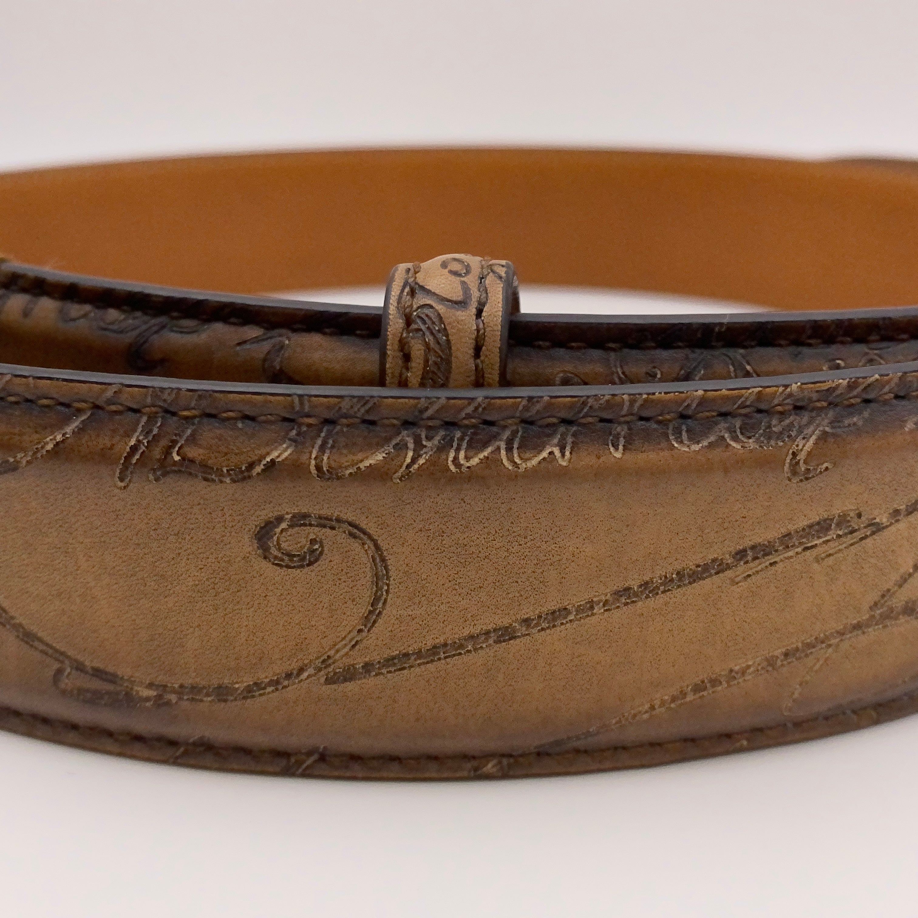 送料無料】 Berluti（ベルルッティ）クラシックレザーベルト35㎜中古品