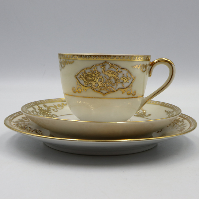 買取実績】オールドノリタケ（NORITAKE） 金彩 ソーサー ティーカップ
