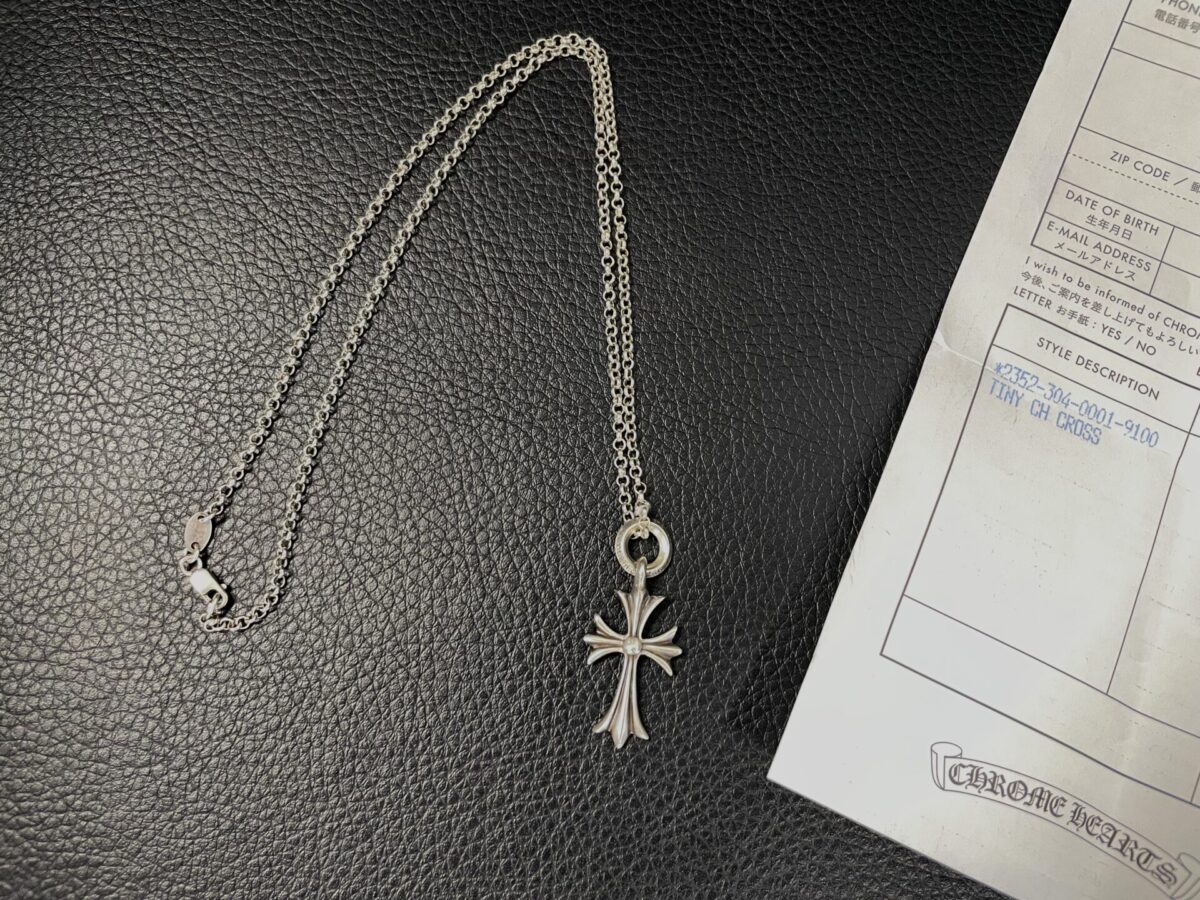 クロムハーツ【CHROME HEARTS】タイニー CH クロスチャーム ネックレス