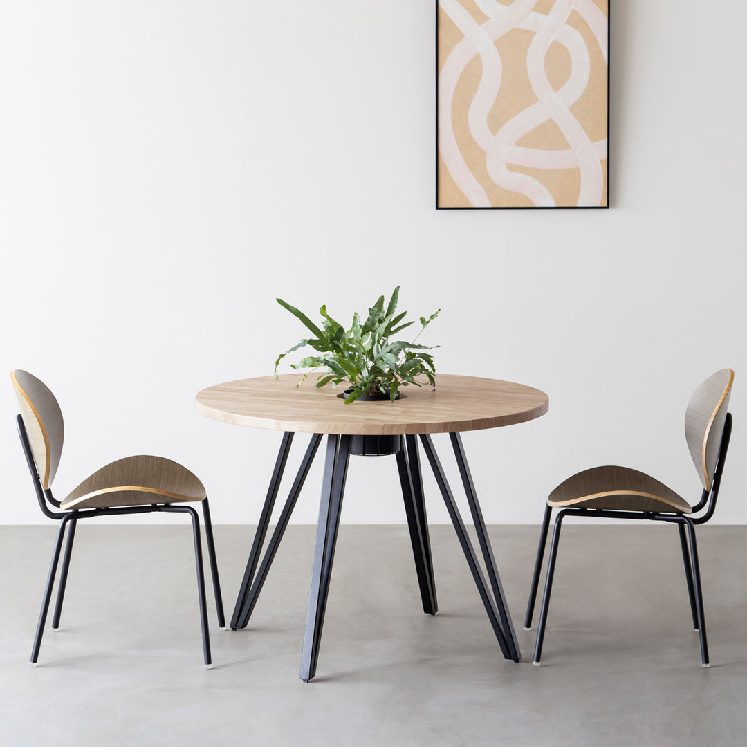 THE CAFE TABLE / ラバーウッド Black Steel トライアングル 4pin