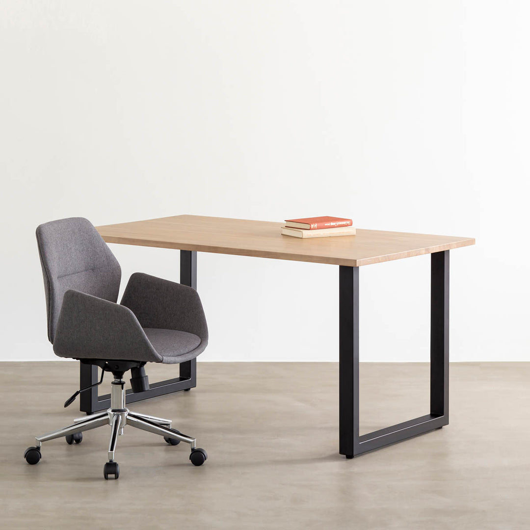 THE TABLE / ラバーウッド アッシュグレー × Black Steel – KANADEMONO