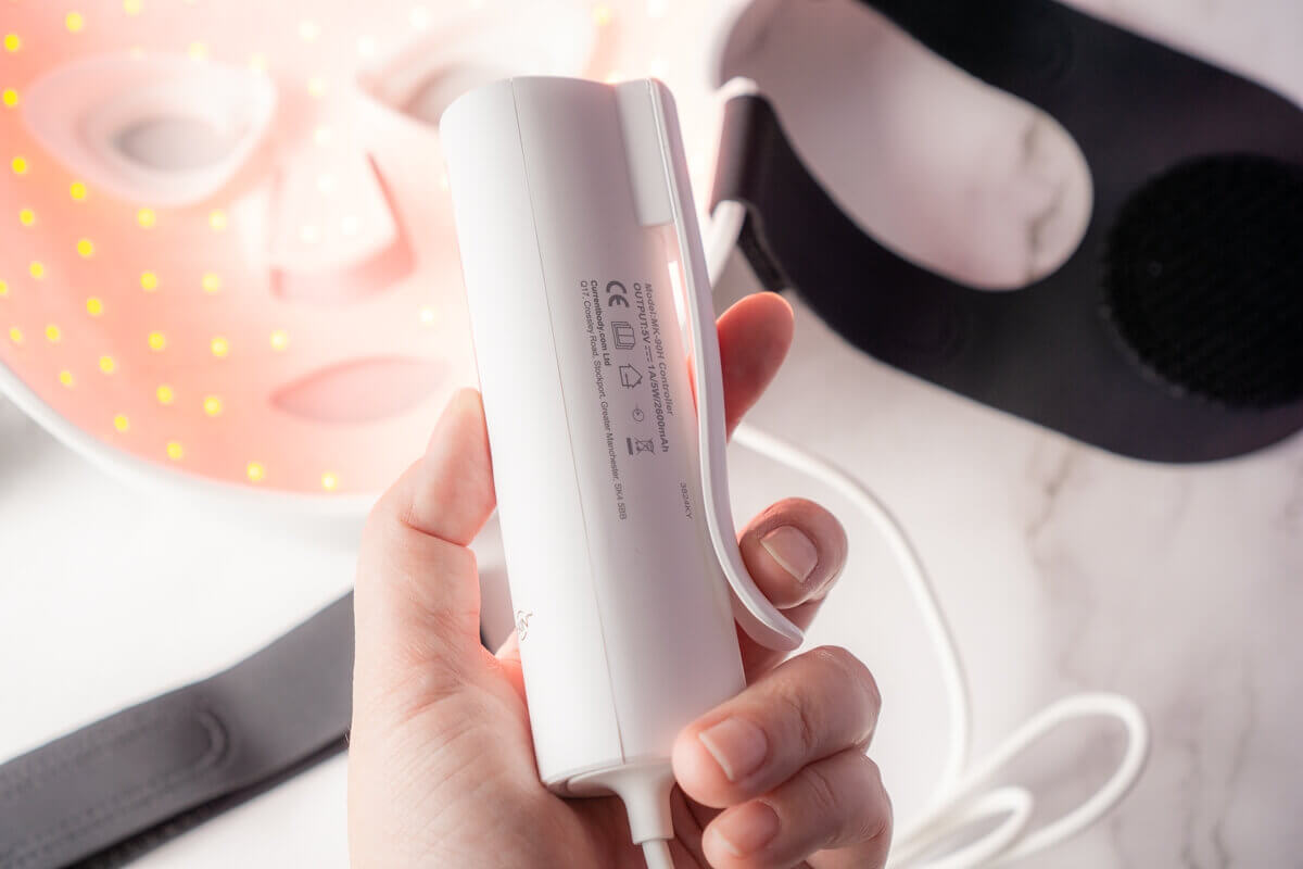 CurrentBody skin LEDライトセラピーマスク シリーズ2がついに販売開始