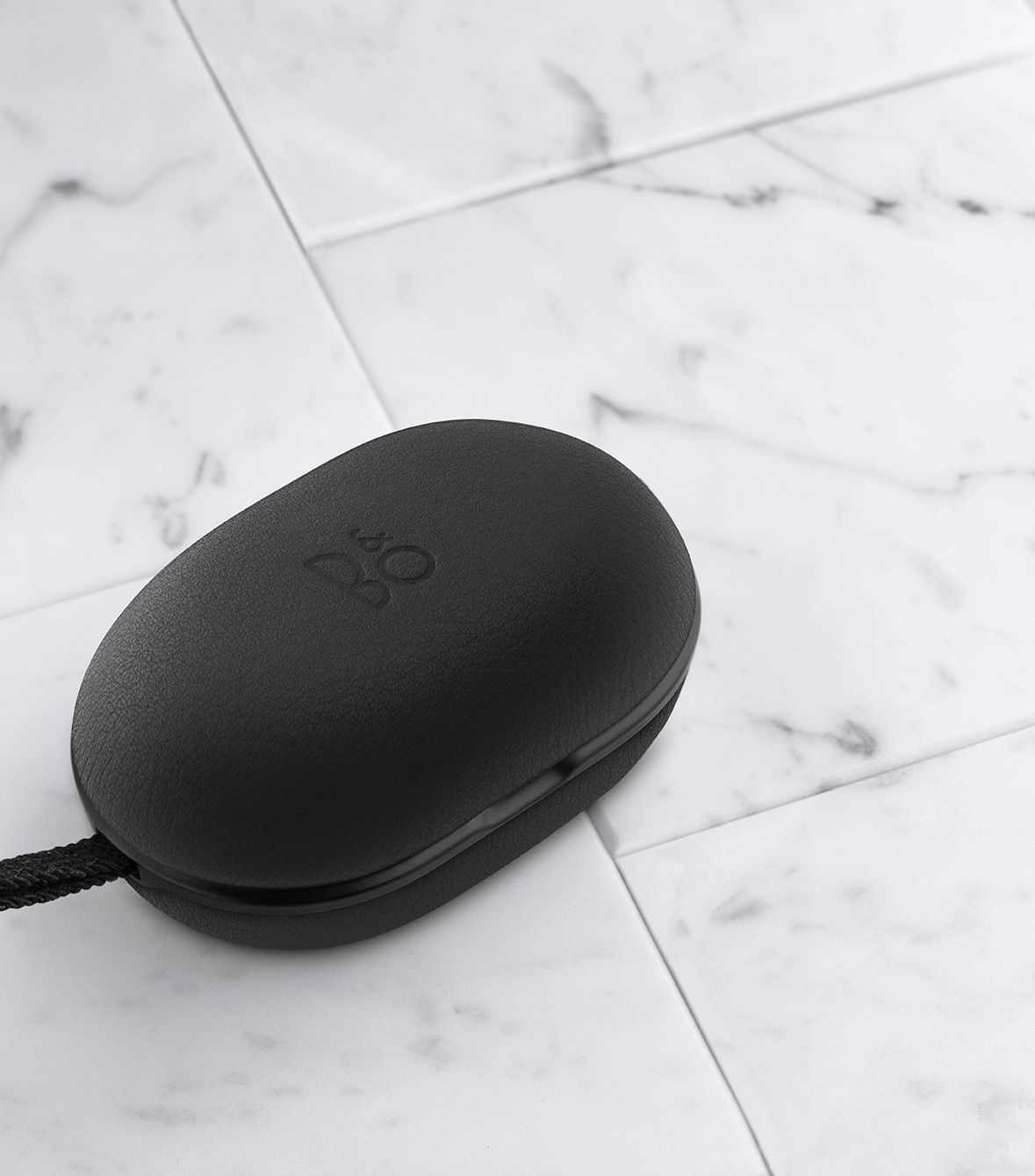 B&O PLAY “Beoplay E8” 登場 - リリース | 完実電気株式会社