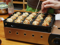 やじうまミニレビュー - イワタニ「カセットグリル たこ焼器 炎たこ