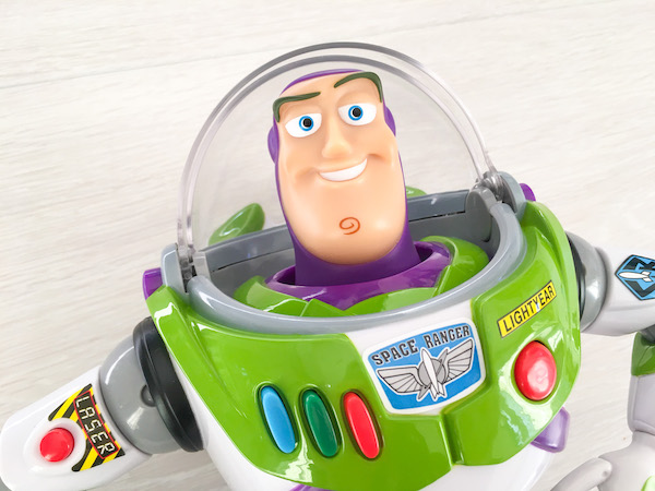 トイ・ストーリー4】男の子に人気のおもちゃ！バズ・ライトイヤー
