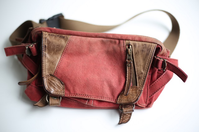 赤さび染め帆布バッグの経年変化 Ι