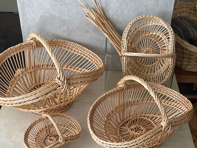 日本のかご・世界のバスケット専門店 | 世界のかご カゴアミドリ