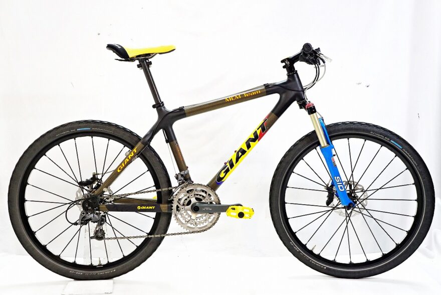 GIANT 「ジャイアント」 MCM TEAM COMPOSITE 2001年モデル マウンテン