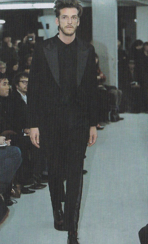 2002 AW COMME des GARCONS HOMME PLUS 四つの黒（旅・赤と黒