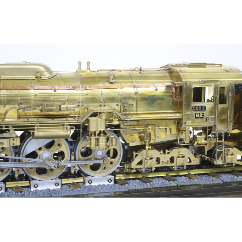 買取実績 |デアゴスティーニ C62 「つばめ」 蒸気機関車 SL ゴールド