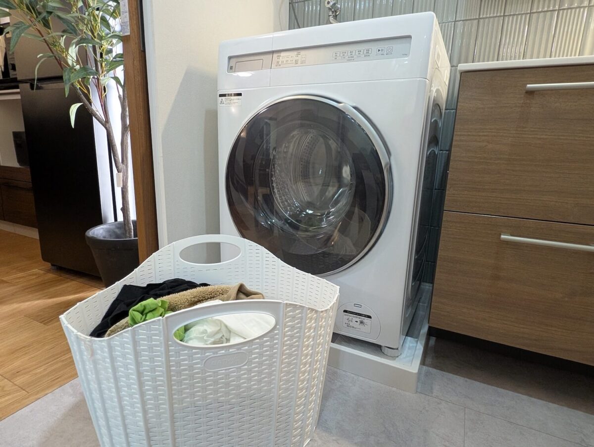 ニトリから10万円を切るドラム式洗濯乾燥機が新発売。同型機の半値以下
