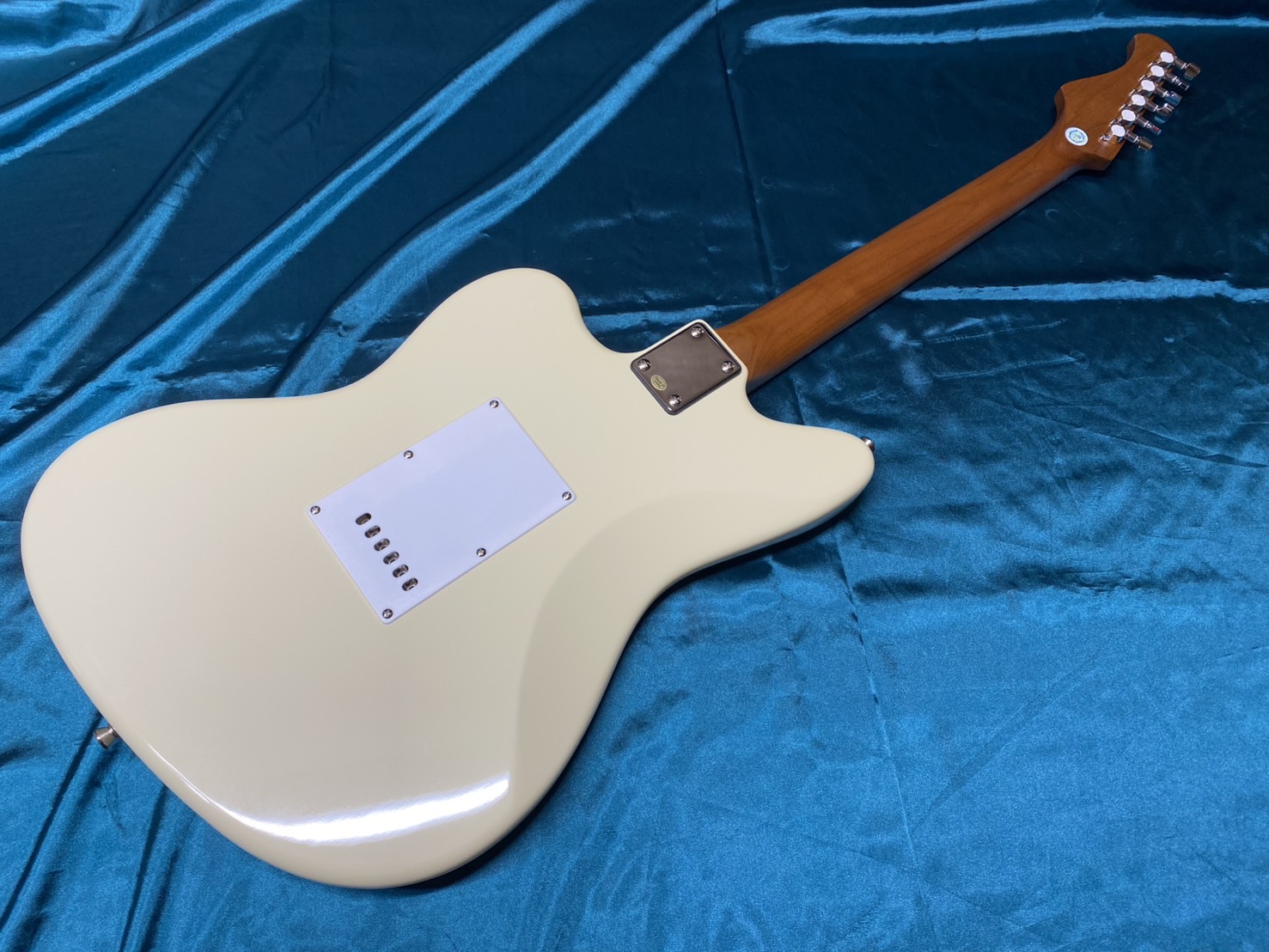 新品】Bacchus / BJM-1-RSM/M OWH - KALEIDO GUITAR ギター・ベース