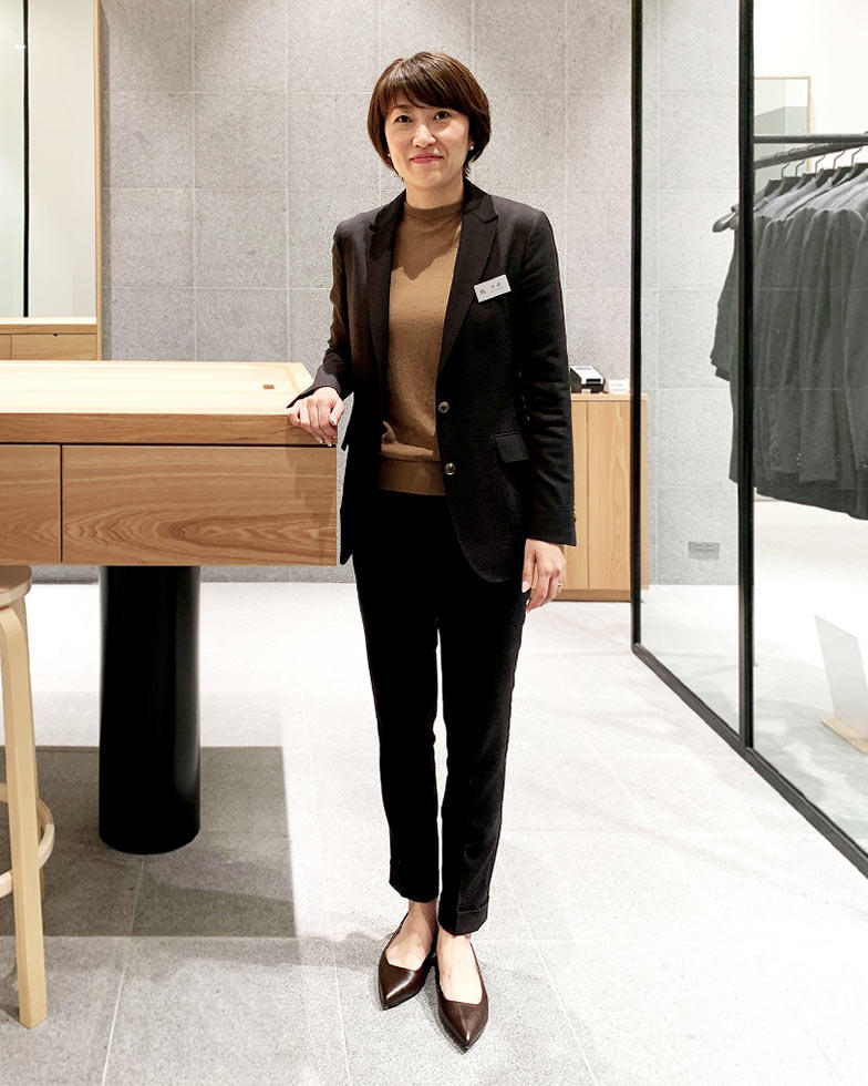 ブラウンスーツ 銀座ベルビア館 渡邉智美 | オーダースーツのKASHIYAMA