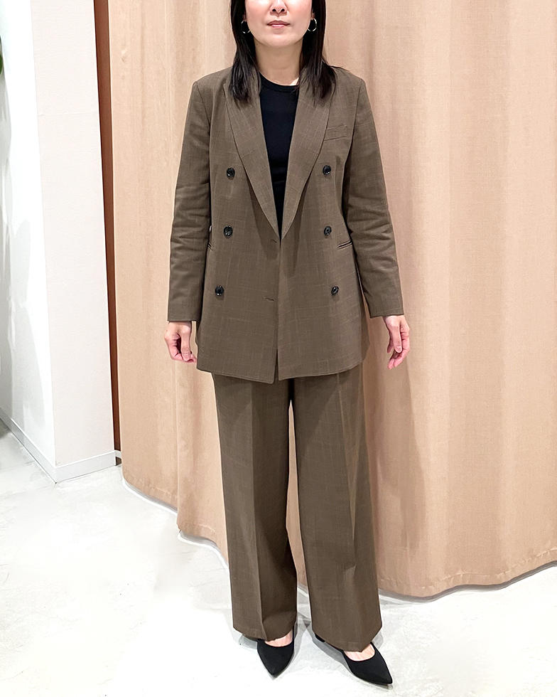 ダブルロングジャケット×ワイドパンツ 福岡天神店 吉田由希子