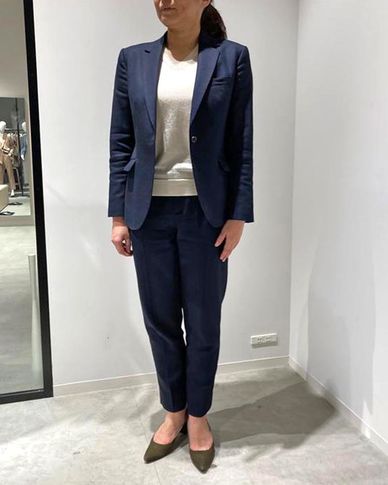 ネイビーパンツスーツ 新宿東口店 M.A | オーダースーツのKASHIYAMA