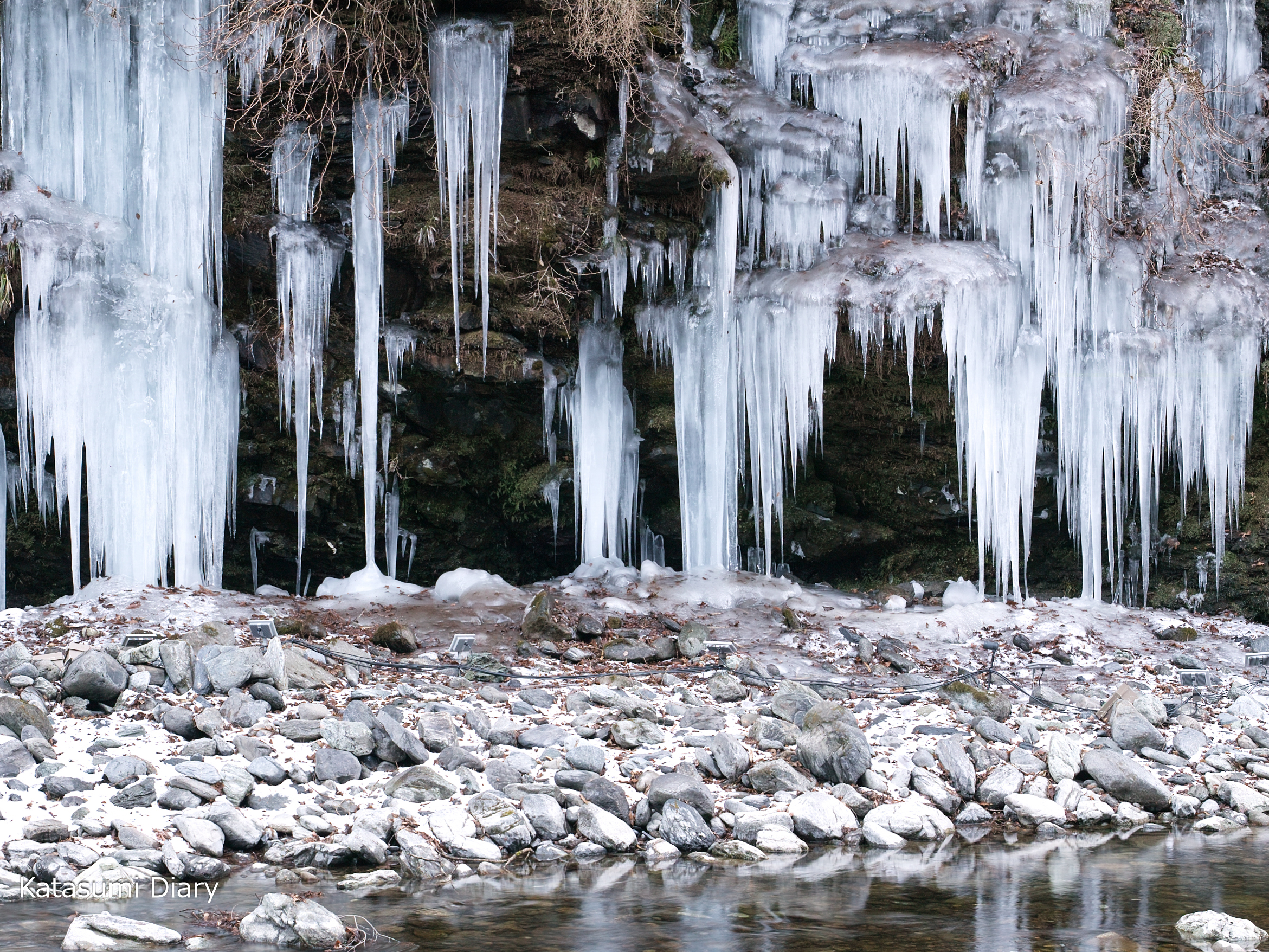 三十槌の氷柱（みそつちのつらら）秩父の冬の風物詩 2026年見頃時期と