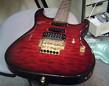 赤いキルトのフェルナンデスーその1