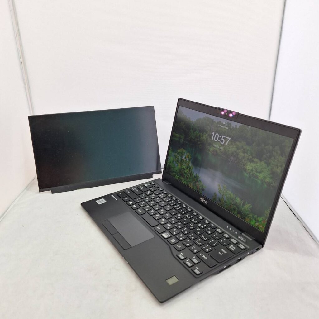 富士通 LIFEBOOK U9310/Eの液晶交換の修理事例（川越市） | ワールド