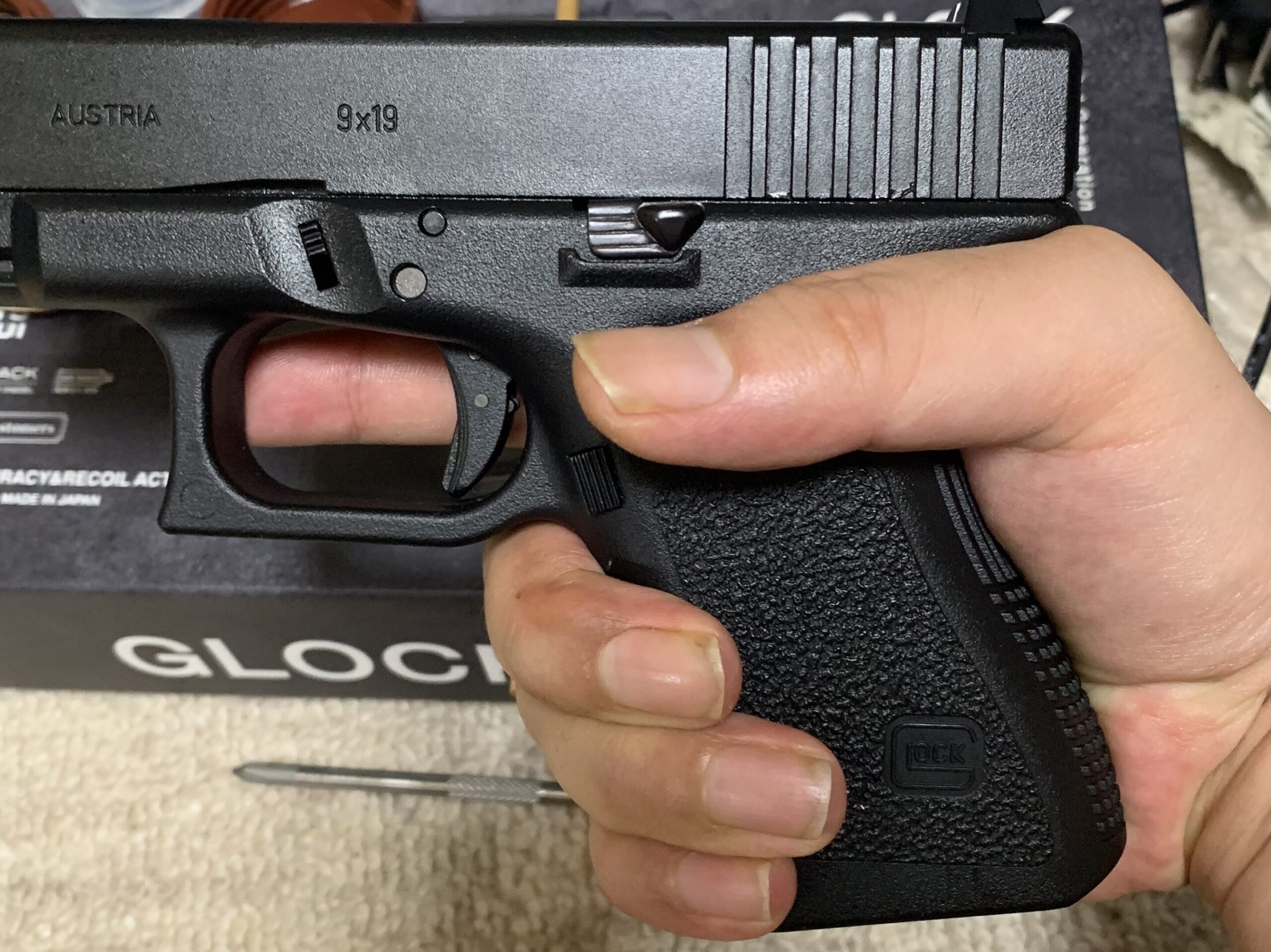 東京マルイ GLOCK19 GEN3 カスタム品のレビューと分解