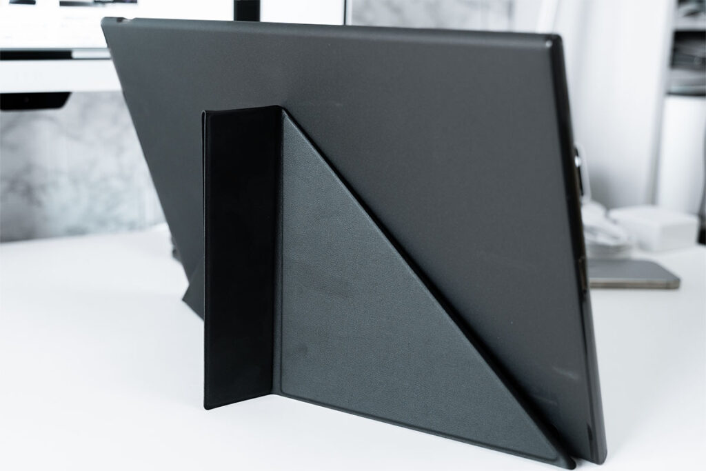 INNOCN PU15 レビュー | 4K 15.6インチのOLEDパネル採用の高性能