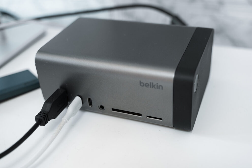 Belkin 11 in 1 ドッキングステーション Amazon.co.jp: Belkin 11-in-1