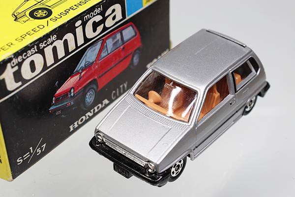 ミニカーショップ ケンボックス トミカ 黒箱☆54☆ホンダシティ(銀/黒