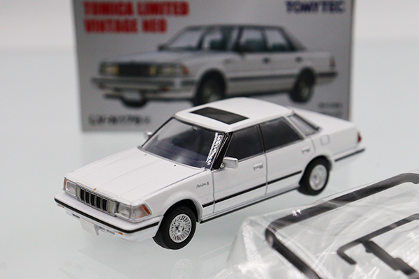 ミニカーショップ ケンボックス トミカリミテッドヴィンテージネオ☆LV