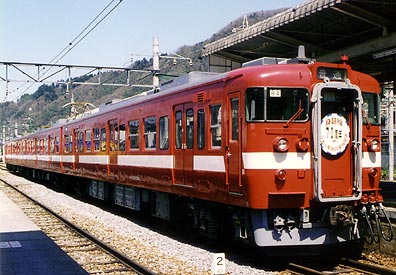 JR東海 静岡115系 身延線ワインレッド復活色