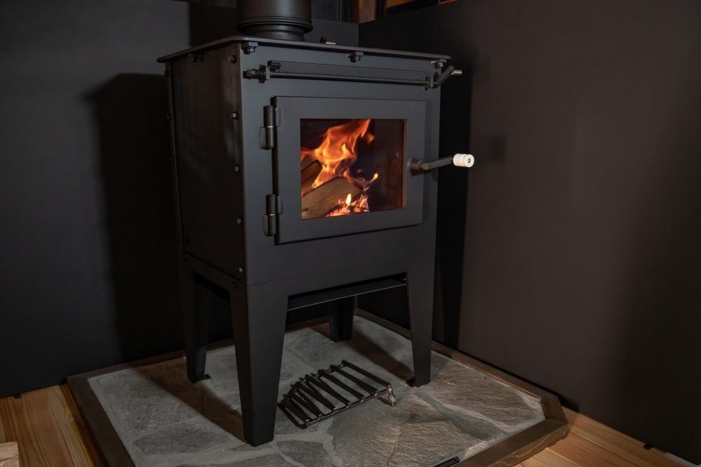 国産ハンドメイド薪ストーブKMW-940/長野