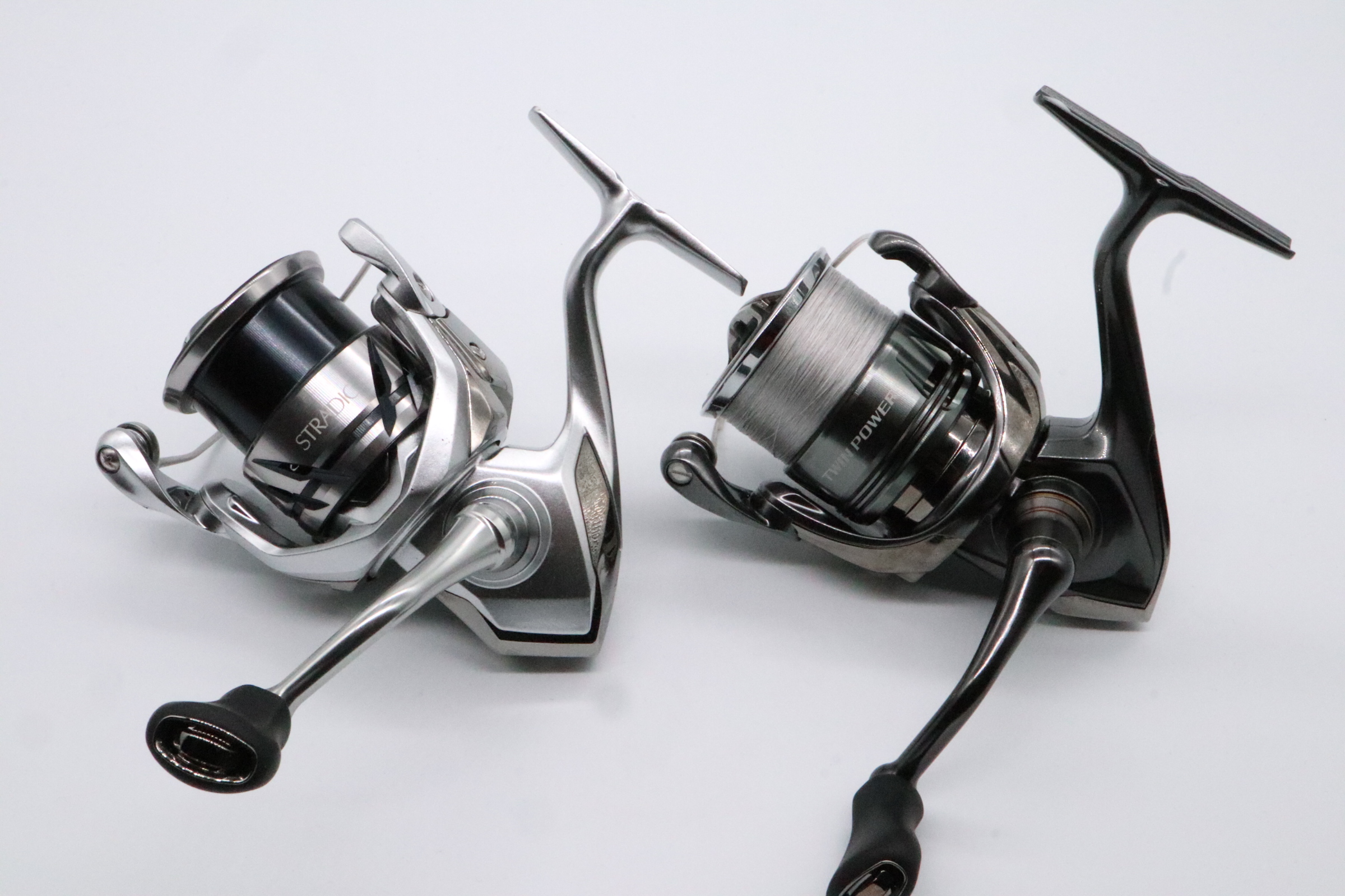 本日15時迄 未使用品 SHIMANO 24 ツインパワー C3000XG