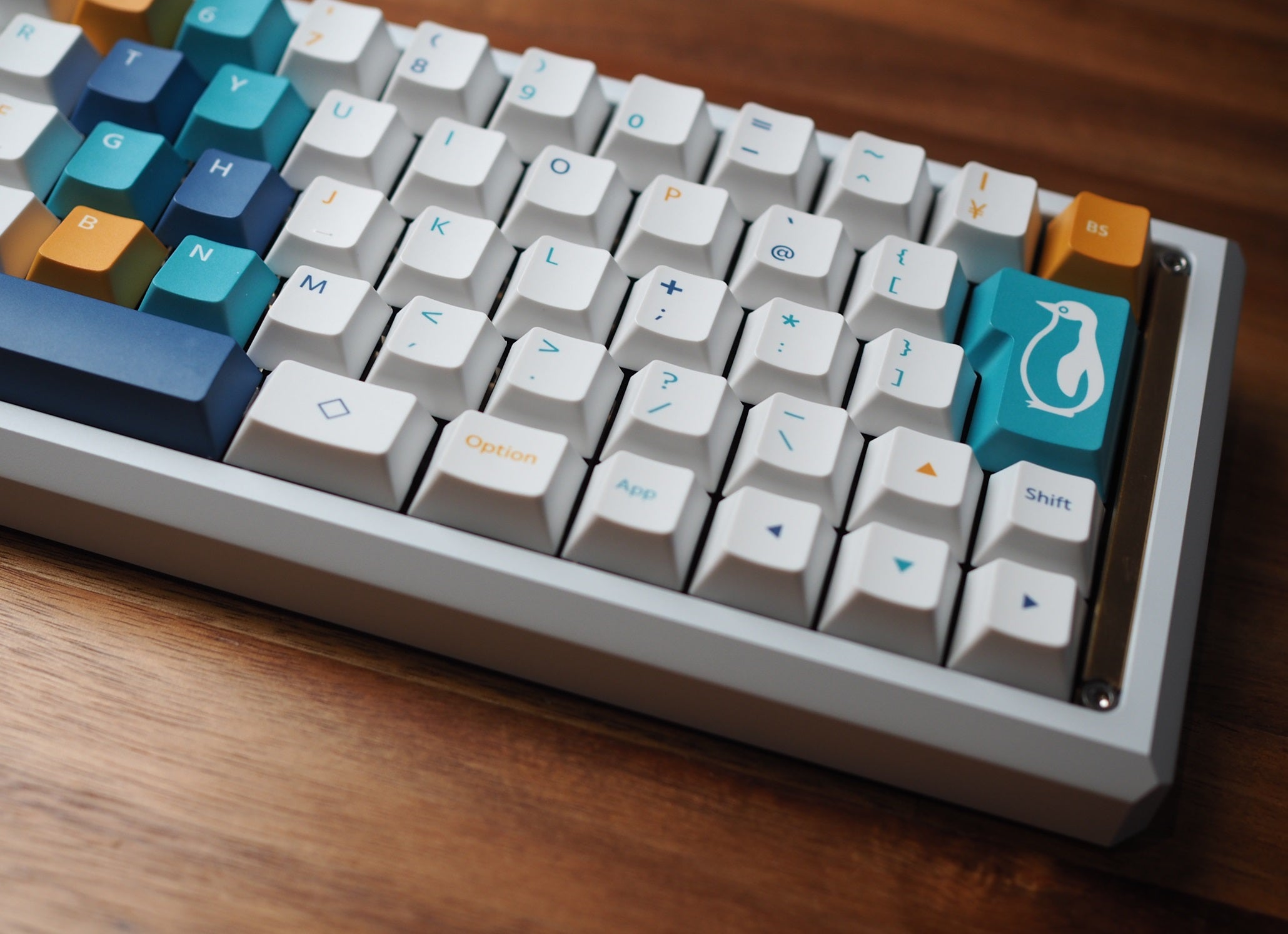 日本語・英語配列両対応キーキャップ「Acid Caps」 – Keeb-On!