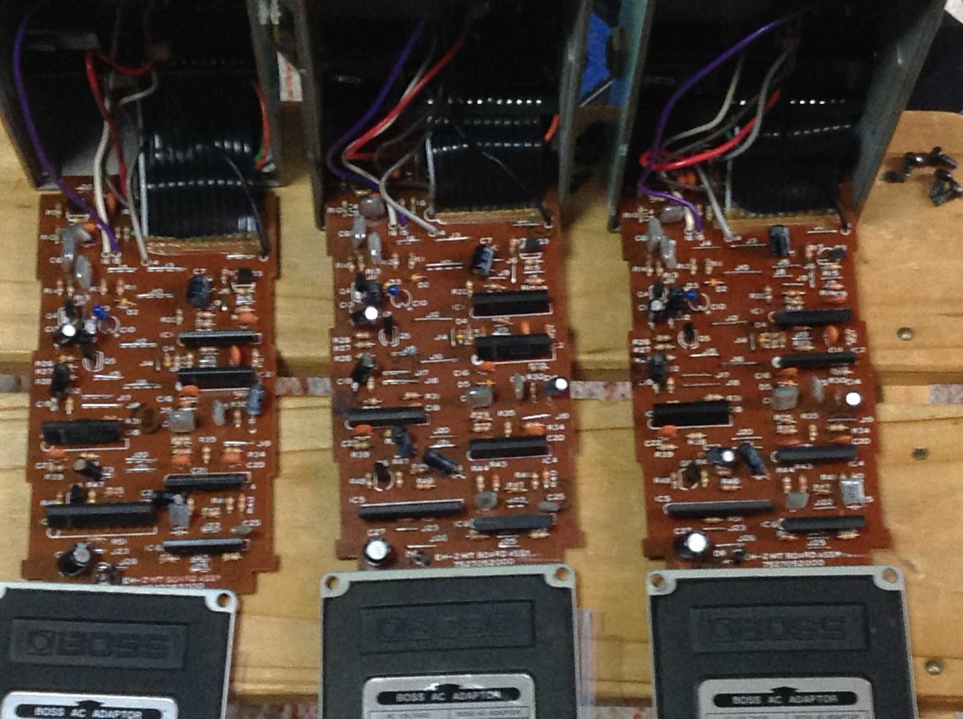 BOSS EH-2 Enhancer 倍音増幅器(製品説明): 昔に比べりゃ 金も入るし