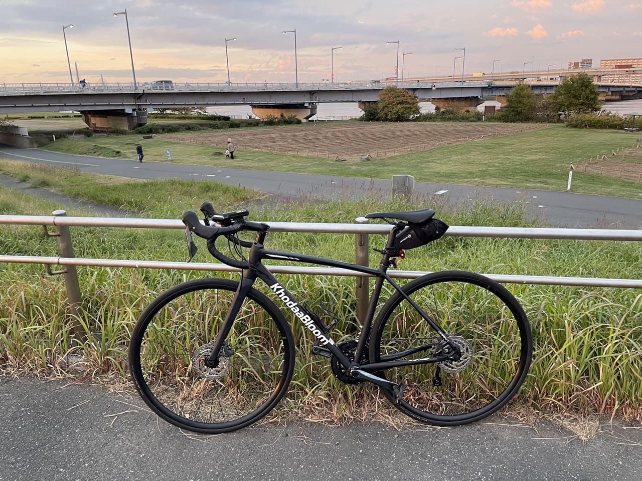 KhodaaBloom FARNA DISCに乗った感想 | PISTBLOG