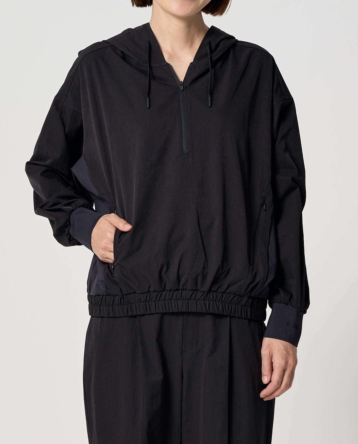 0613_L ヴィンテージストレッチフードパーカー (ブラック) – K-3B