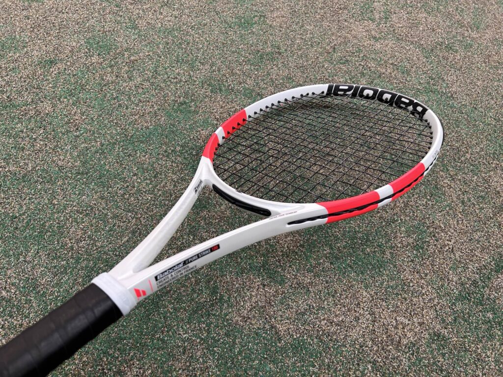 バボラ ピュアストライク 100 2024 インプレ】 おすすめガットも紹介し