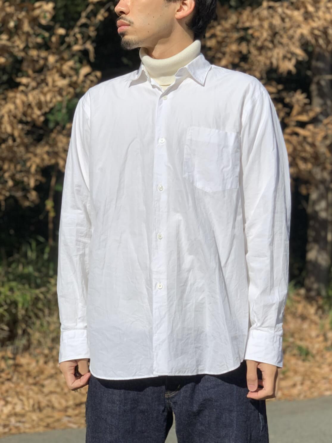 COMOLIのコモリシャツを徹底レビュー！サイズ感とコーデ例を解説 - K2J